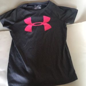 Under armor t-shirt